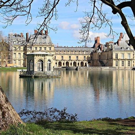 Le Denecourt - A Deux Pas De La Gare Et De La Foret De Fontainebleau Avon Екстериор снимка