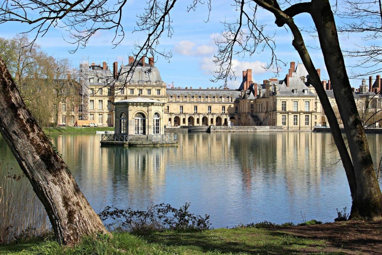 Le Denecourt - A Deux Pas De La Gare Et De La Foret De Fontainebleau Avon Екстериор снимка